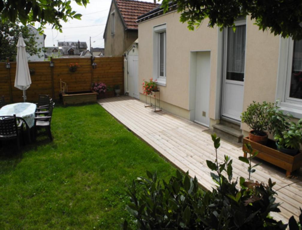 Les Vergnes Mancelles Le Mans Extérieur photo